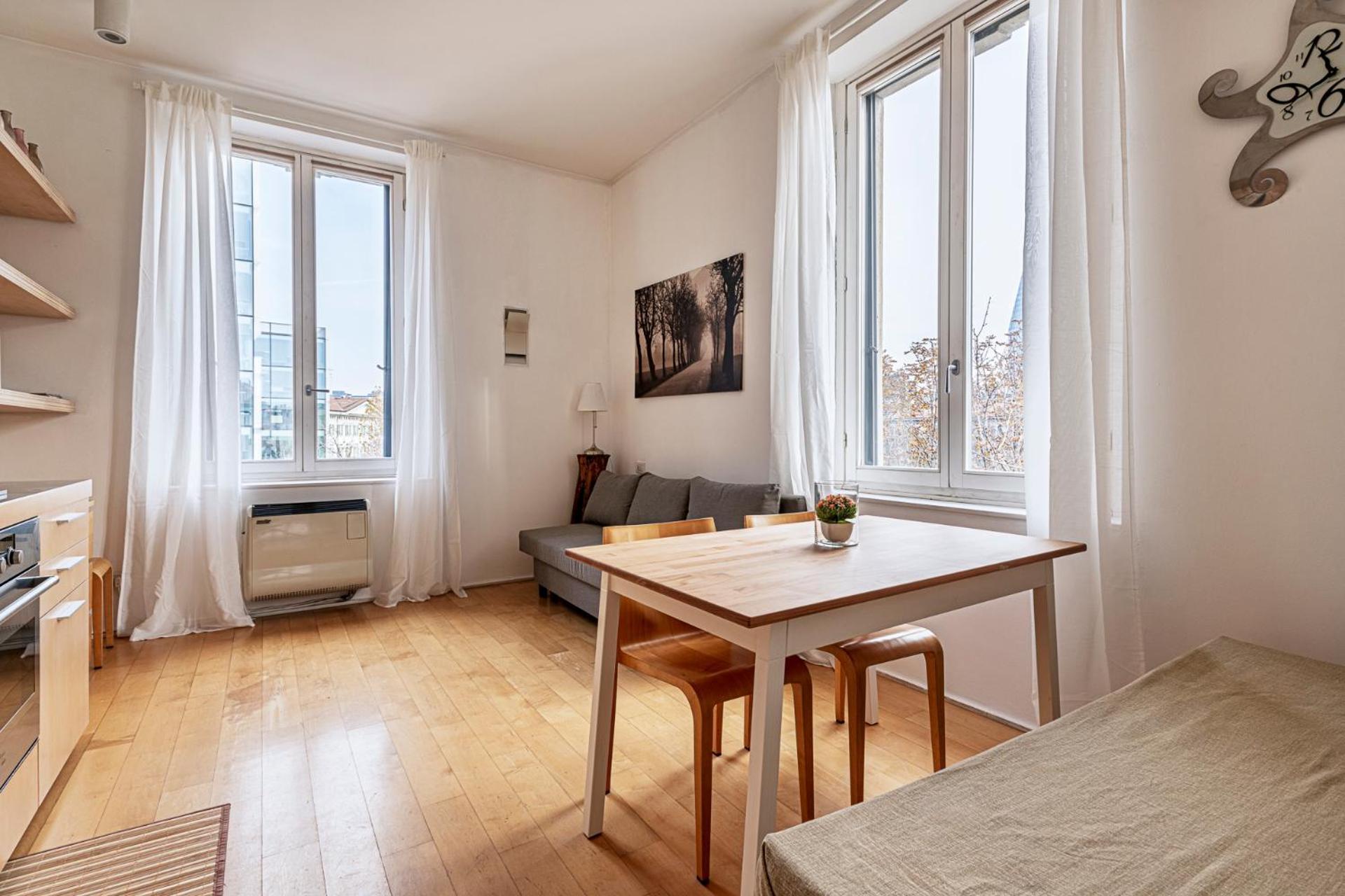 One Bedroom Apartment In Brera Милано Екстериор снимка